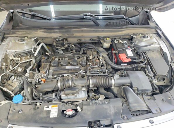 1HGCV1F10KA139158 2019 HONDA ACCORD Silver Вид задньої частини салону