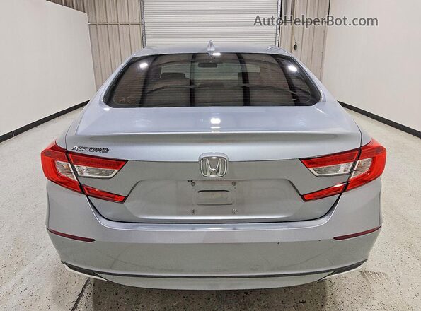 1HGCV1F10KA177134 2019 HONDA ACCORD Silver Вид ззаду