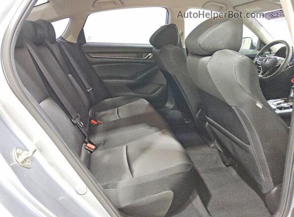 1HGCV1F10KA177134 2019 HONDA ACCORD Silver Вид задніх сидінь