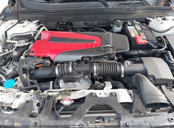 1HGCV1F11JA139524 2018 HONDA ACCORD White Вид ззаду