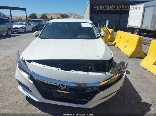 1HGCV1F11JA164424 2018 HONDA ACCORD Белый Вид щитка приборов