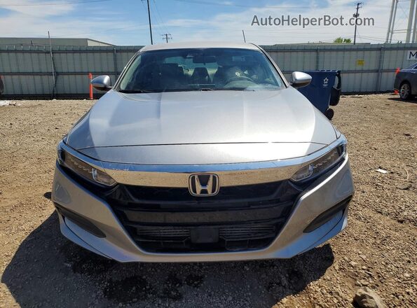 1HGCV1F11KA140447 2019 HONDA ACCORD Silver Widok z przodu
