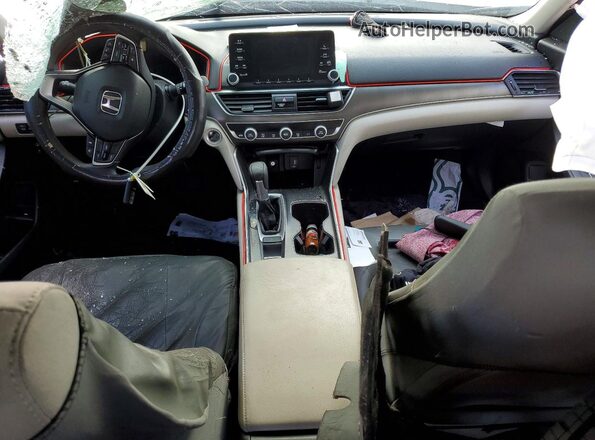 1HGCV1F12JA261941 2018 HONDA ACCORD Белый Вид панели приборов