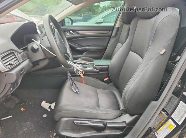 1HGCV1F14JA023329 2018 HONDA ACCORD Черный Вид салона спереди
