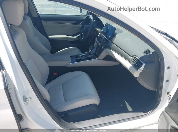 1HGCV1F14JA066245 2018 HONDA ACCORD White Front interior view