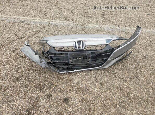 1HGCV1F14KA094760 2019 HONDA ACCORD Silver Շարժիչի բաժամունքի տեսք