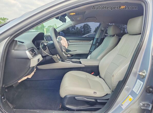 1HGCV1F14KA103036 2019 HONDA ACCORD Silver Widok wnętrza z przodu