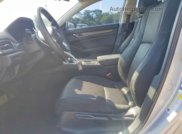 1HGCV1F15KA092936 2019 HONDA ACCORD Silver Front interior view