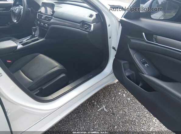 1HGCV1F15KA134764 2019 HONDA ACCORD White Vista interior delantera