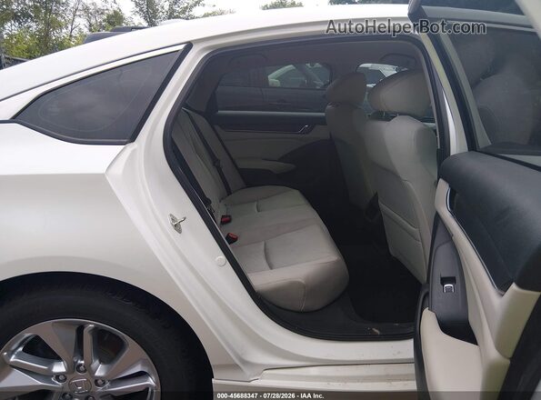 1HGCV1F16JA103635 2018 HONDA ACCORD White VIN კოდის სტიკერის ხედი