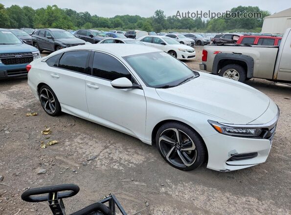 1HGCV1F17KA090976 2019 HONDA ACCORD White Front right