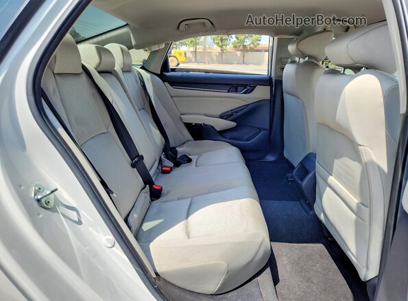 1HGCV1F17MA069452 2021 HONDA ACCORD White უკანა სავარძლების ხედი