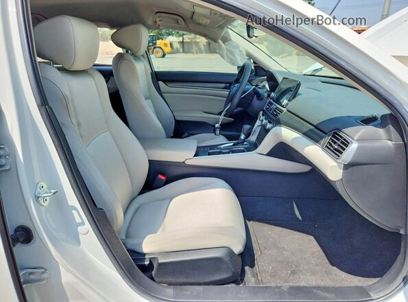 1HGCV1F17MA069452 2021 HONDA ACCORD White წინა სალონის ხედი