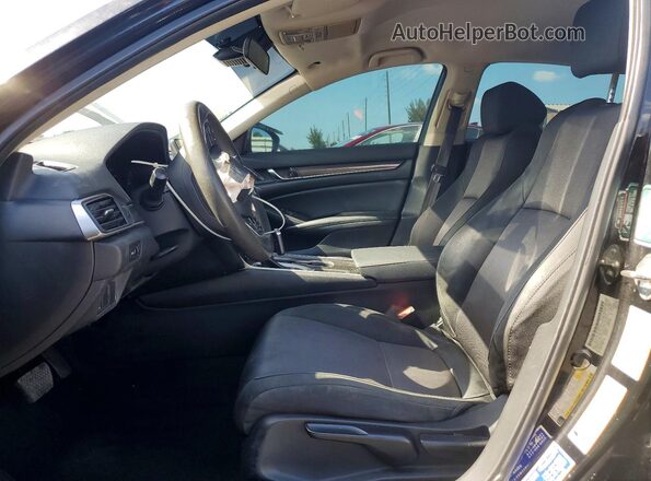 1HGCV1F18JA244433 2018 HONDA ACCORD Black Widok wnętrza z przodu