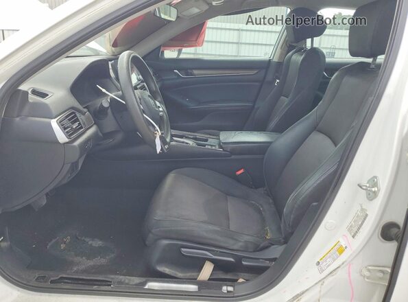 1HGCV1F18JA254590 2018 HONDA ACCORD White Вид салону спереду