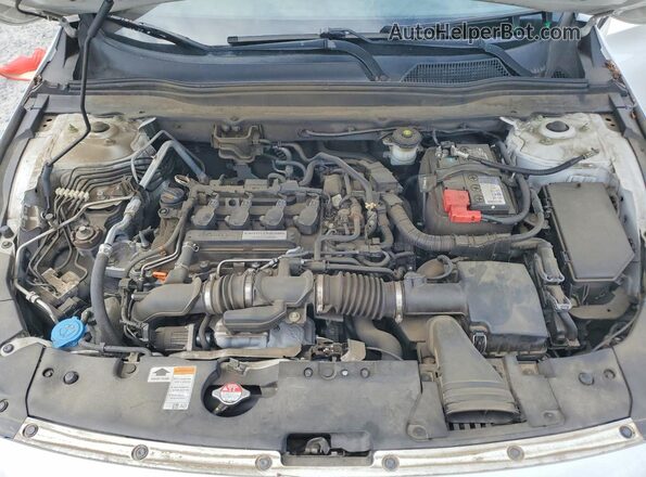 1HGCV1F18JA254590 2018 HONDA ACCORD White Вид задньої частини салону