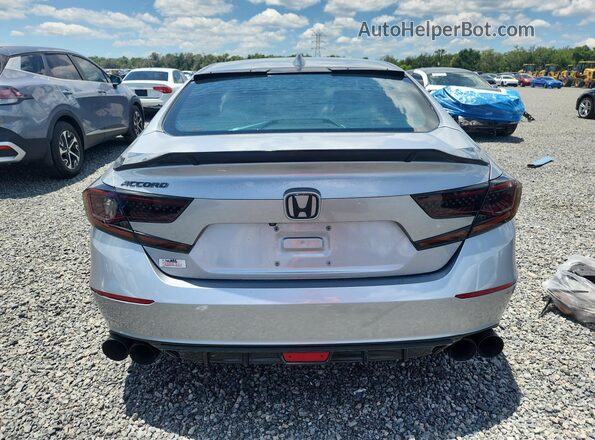 1HGCV1F19JA123152 2018 HONDA ACCORD Silver უკანა ხედი