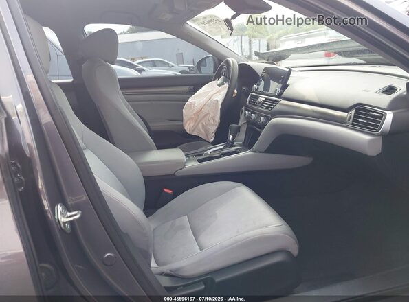 1HGCV1F19JA263041 2018 HONDA ACCORD Gray Вид салону спереду