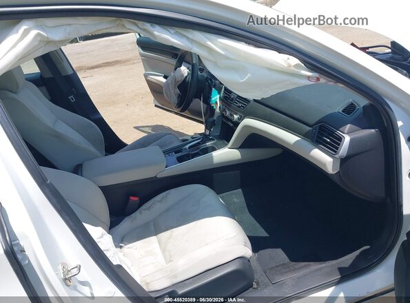 1HGCV1F19KA085651 2019 HONDA ACCORD White Widok wnętrza z przodu