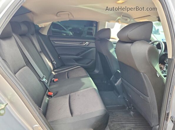 1HGCV1F19LA054532 2020 HONDA ACCORD Серебряный Вид задних сидений