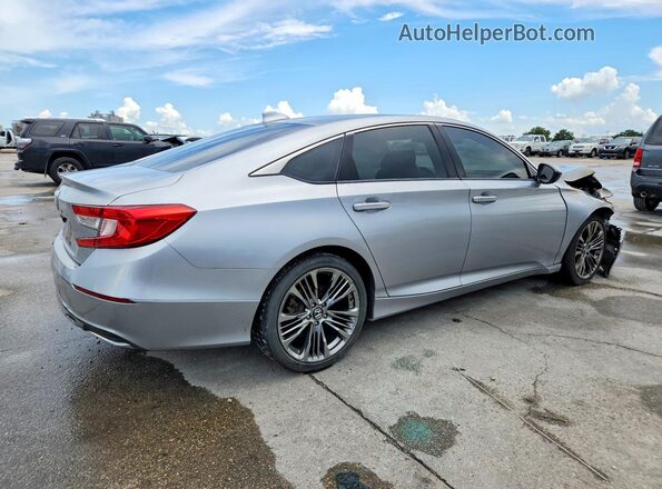 1HGCV1F1XJA235071 2018 HONDA ACCORD Silver Tył prawy