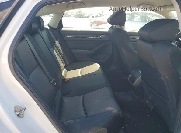 1HGCV1F1XKA017620 2019 HONDA ACCORD White Vista de los asientos traseros