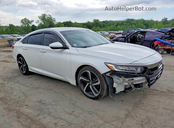 1HGCV1F30JA153769 2018 HONDA ACCORD White Przód prawy