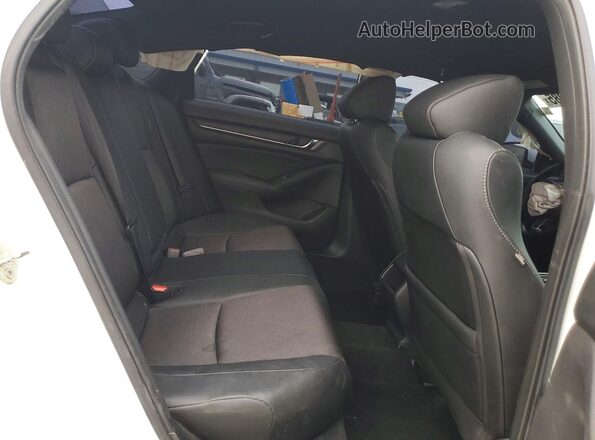 1HGCV1F31KA089341 2019 HONDA ACCORD White Widok tylnych siedzeń
