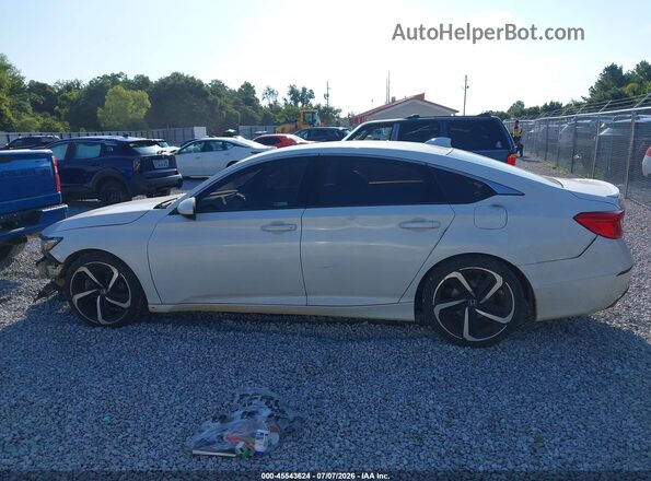 1HGCV1F32KA149305 2019 HONDA ACCORD White 