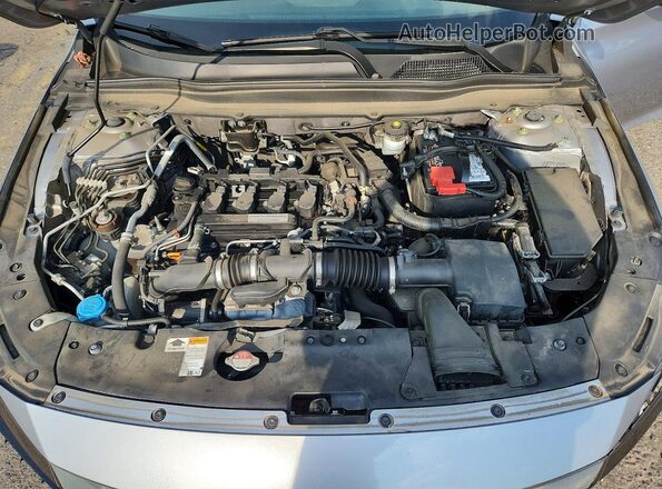 1HGCV1F32LA139259 2020 HONDA ACCORD Silver Widok wnętrza z tyłu