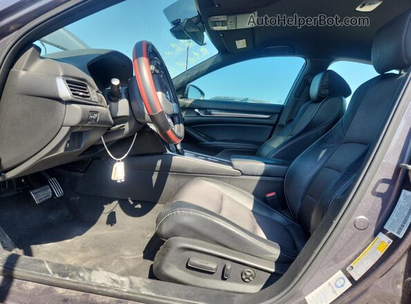 1HGCV1F33JA132334 2018 HONDA ACCORD Серый Вид салона спереди