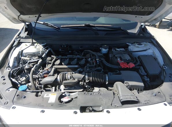 1HGCV1F33JA265739 2018 HONDA ACCORD White Widok z tyłu