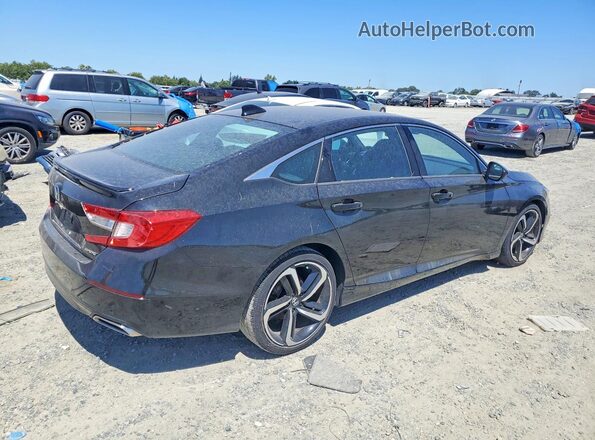 1HGCV1F34JA267757 2018 HONDA ACCORD Black Tył prawy