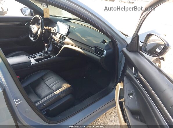 1HGCV1F35JA095271 2018 HONDA ACCORD Синий Вид салона спереди