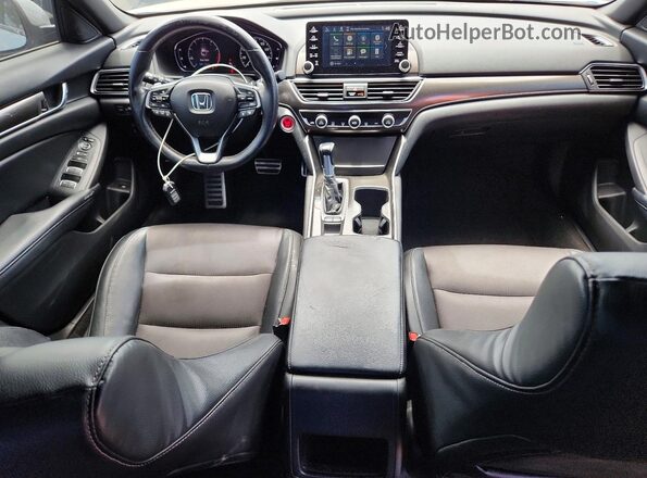 1HGCV1F35JA188792 2018 HONDA ACCORD Silver Вид панелі приладів