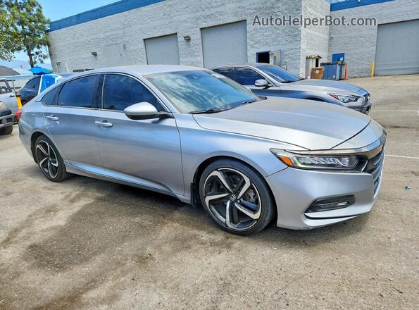 1HGCV1F35JA188792 2018 HONDA ACCORD Silver Передня права чверть