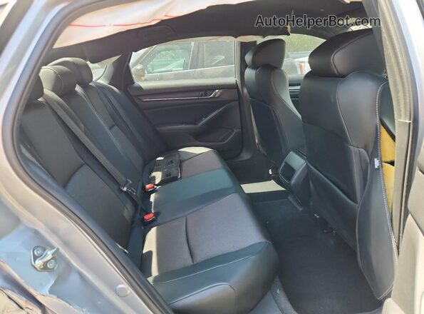 1HGCV1F35JA246254 2018 HONDA ACCORD Silver 