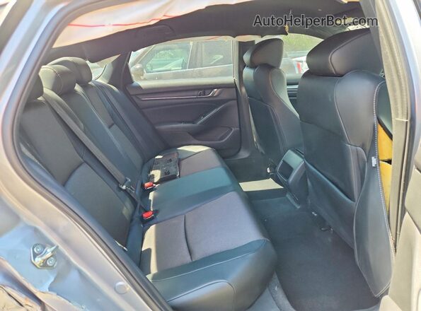 1HGCV1F35JA246254 2018 HONDA ACCORD Silver Widok tylnych siedzeń