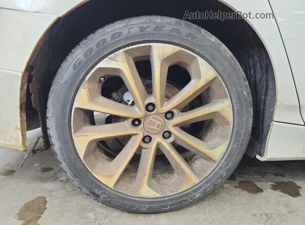 1HGCV1F35JA260574 2018 HONDA ACCORD White 