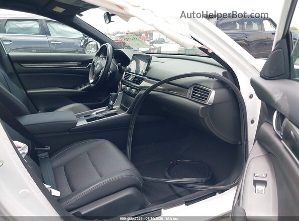 1HGCV1F35KA130134 2019 HONDA ACCORD White Vista interior delantera
