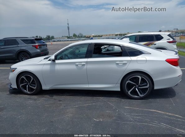 1HGCV1F35KA130134 2019 HONDA ACCORD White 