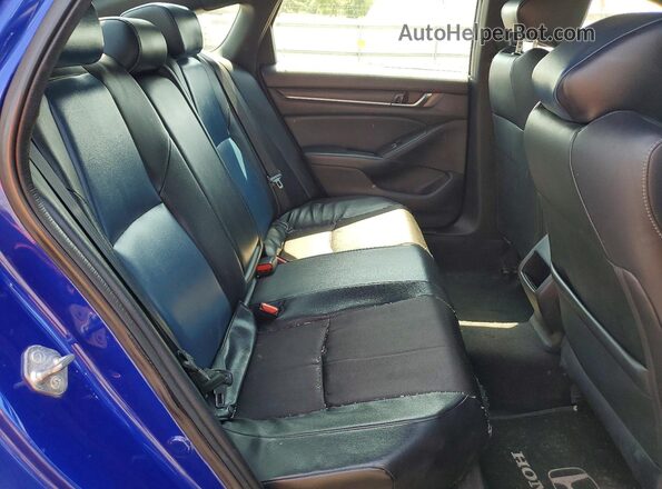 1HGCV1F36JA210413 2018 HONDA ACCORD Blue უკანა სავარძლების ხედი