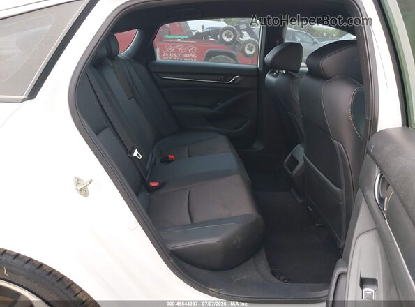 1HGCV1F36KA107462 2019 HONDA ACCORD Белый Вид наклейки с VIN-кодом