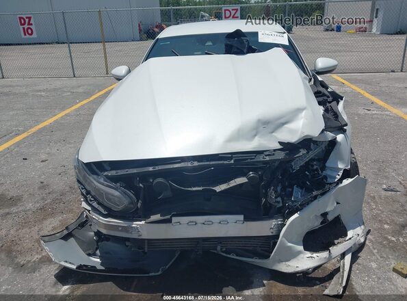 1HGCV1F36KA147640 2019 HONDA ACCORD White Widok z przodu