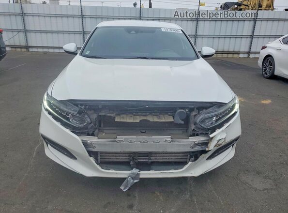 1HGCV1F37JA063065 2018 HONDA ACCORD White წინა ხედი