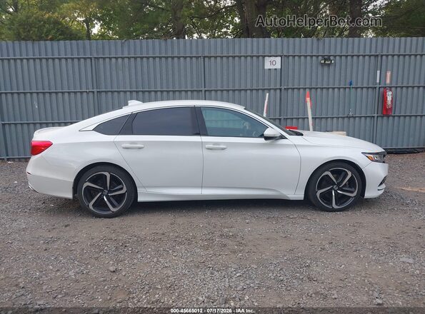1HGCV1F37KA086315 2019 HONDA ACCORD Белый Вид задней части салона