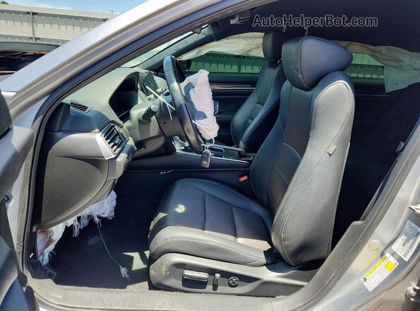 1HGCV1F37KA131348 2019 HONDA ACCORD Серебряный Вид салона спереди