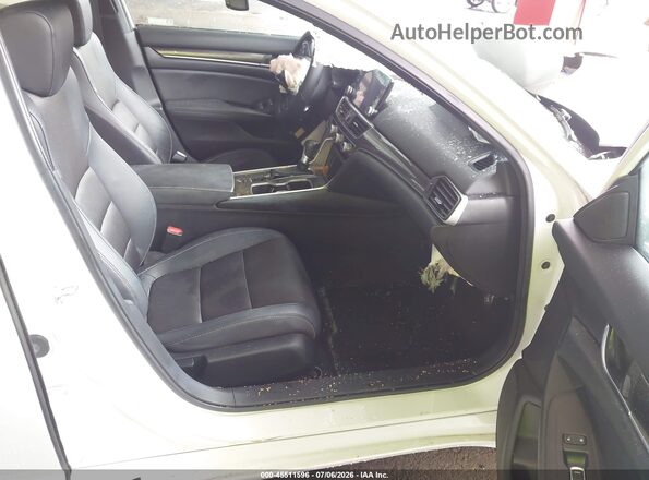 1HGCV1F37KA161854 2019 HONDA ACCORD White Vista interior delantera