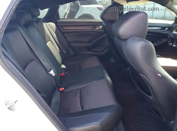 1HGCV1F37LA085358 2020 HONDA ACCORD White Vista de los asientos traseros