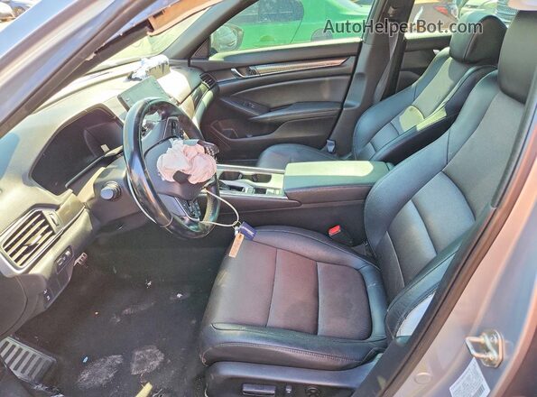 1HGCV1F37LA117483 2020 HONDA ACCORD Silver Вид салону спереду